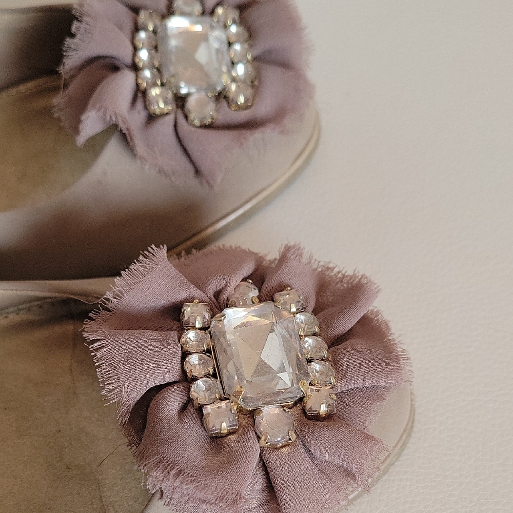 Tommy Hilfiger Women's Beige Embellished Flats